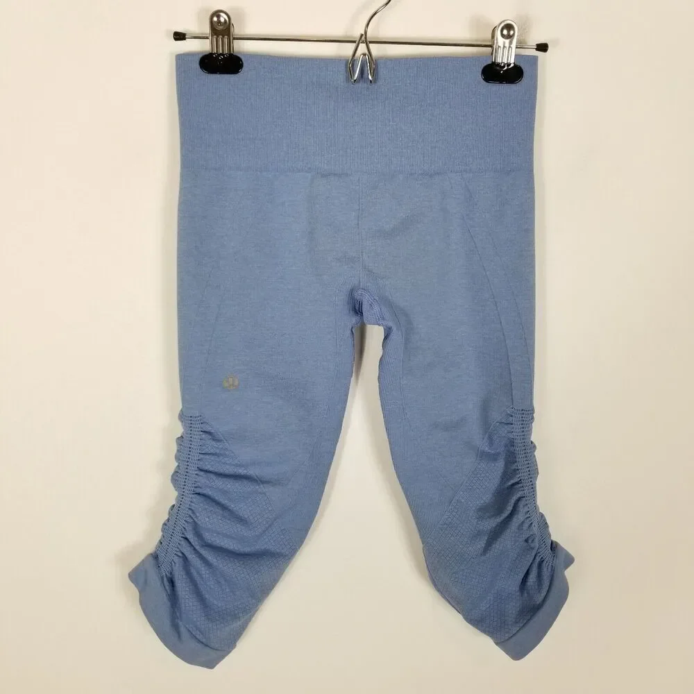 Lululemon Women's In The Flow Cropped‎ Leggings Sz 6 Blue Athletic Pants Yoga